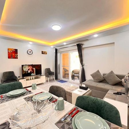 Amazing 2 Bedroom Selena Bay Хургада Екстериор снимка
