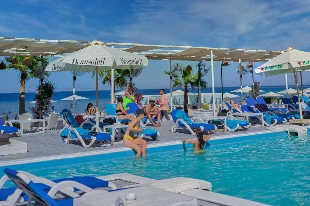 Amazing 2 Bedroom Selena Bay Хургада Екстериор снимка