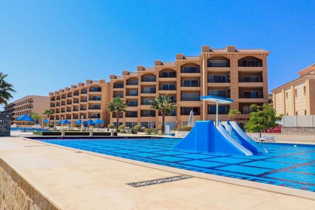 Amazing 2 Bedroom Selena Bay Хургада Екстериор снимка