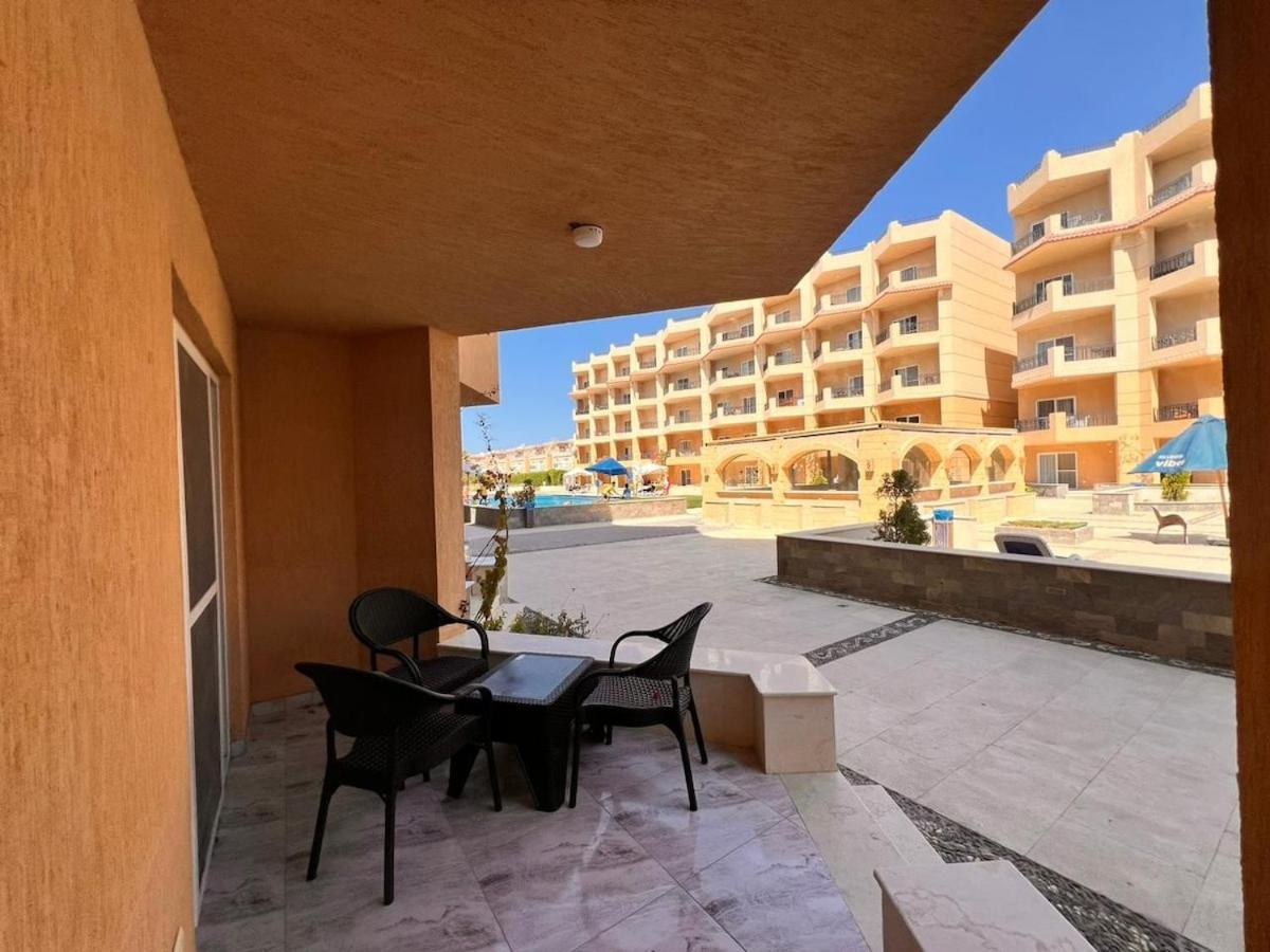 Amazing 2 Bedroom Selena Bay Хургада Екстериор снимка