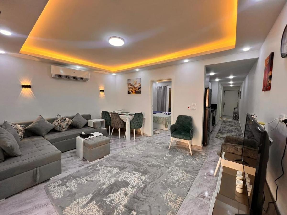 Amazing 2 Bedroom Selena Bay Хургада Екстериор снимка